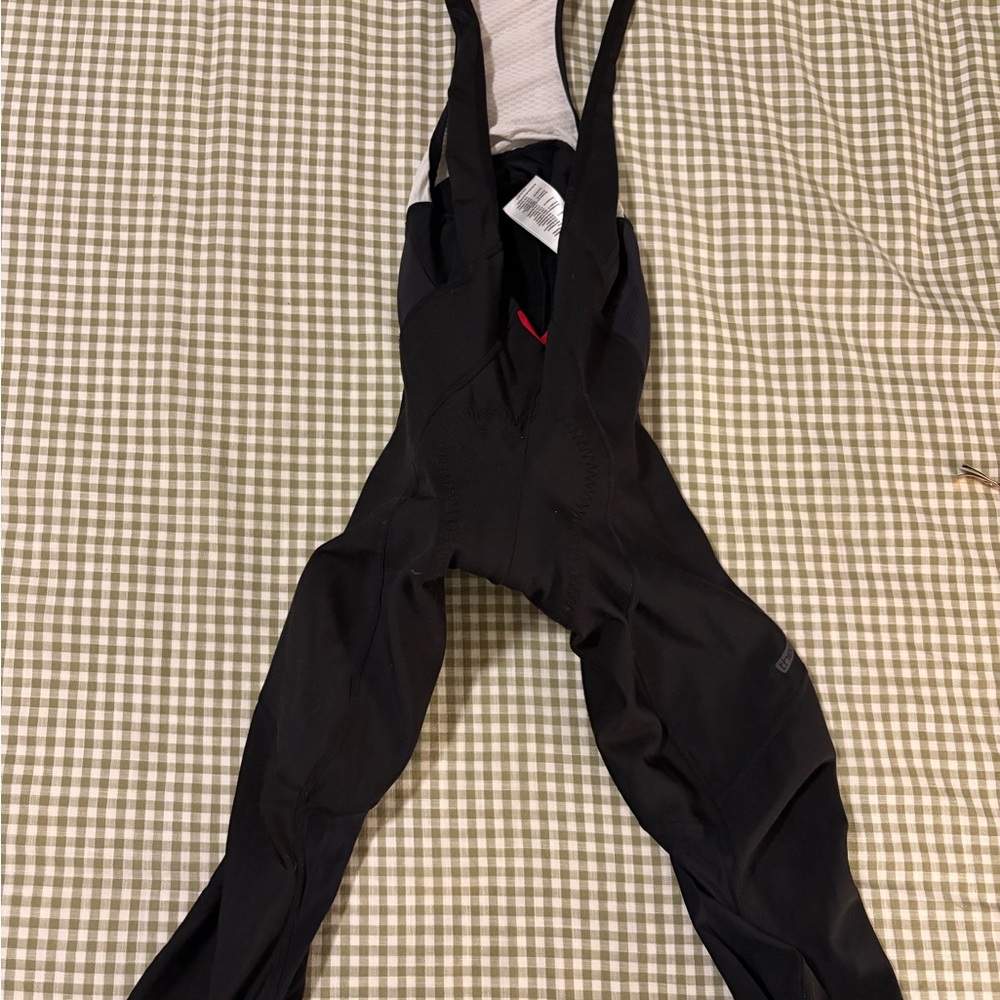 Specialized thermal bibs